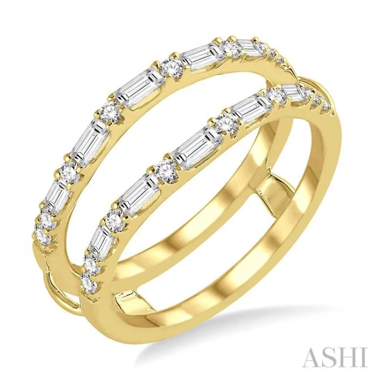 1/2 Ctw Round Cut Diamond Insert Ring in 14K Yellow Gold