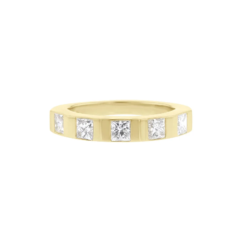 King's Princess Diamond Ring