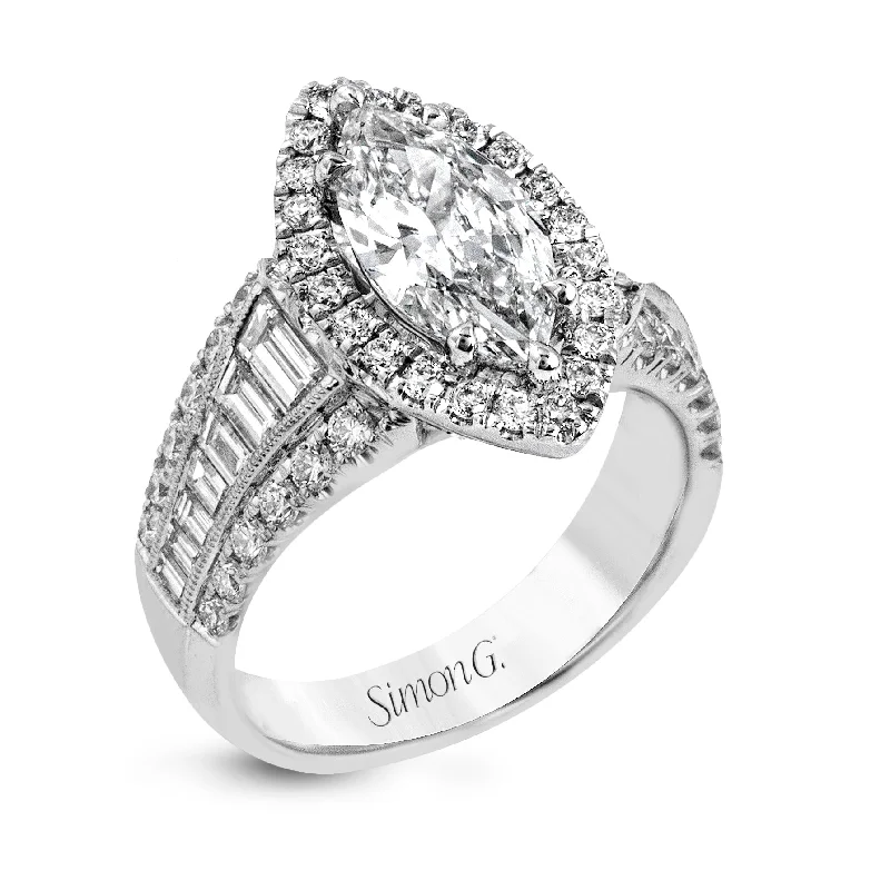 Marquise-Cut Halo Engagement Ring In 18k Gold With Diamonds