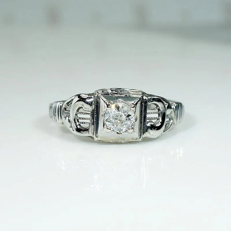 Lyrical 1930s Old Mine Diamond & White Gold Ring