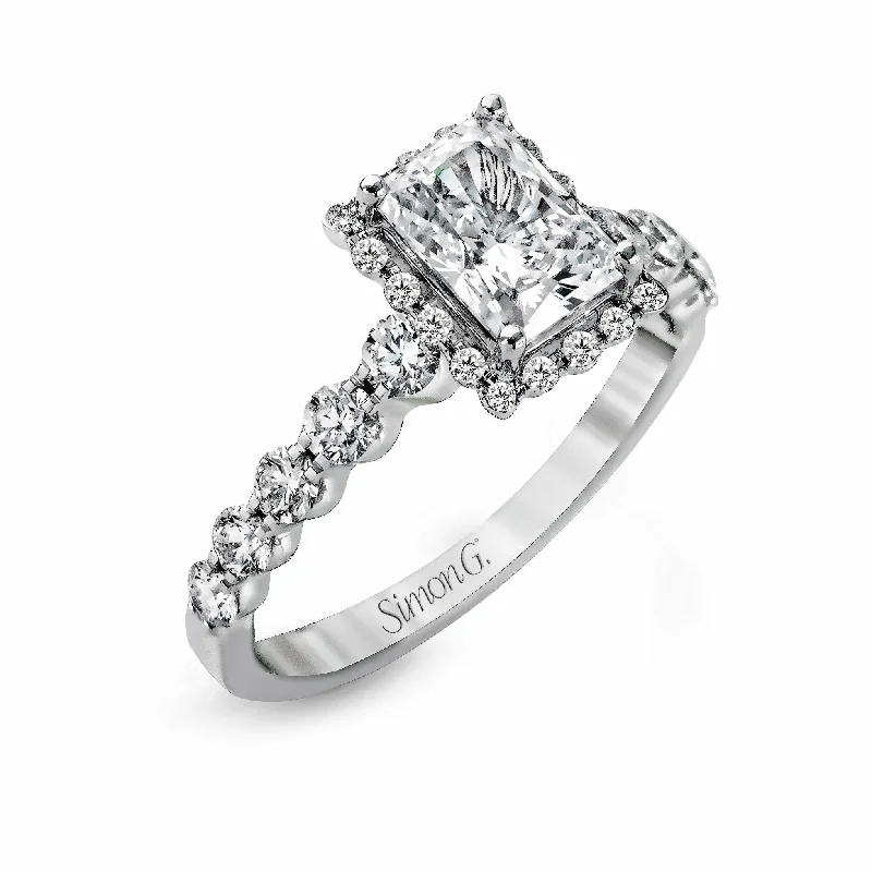 Emerald-cut Halo Engagement Ring in 18k Gold with Diamonds