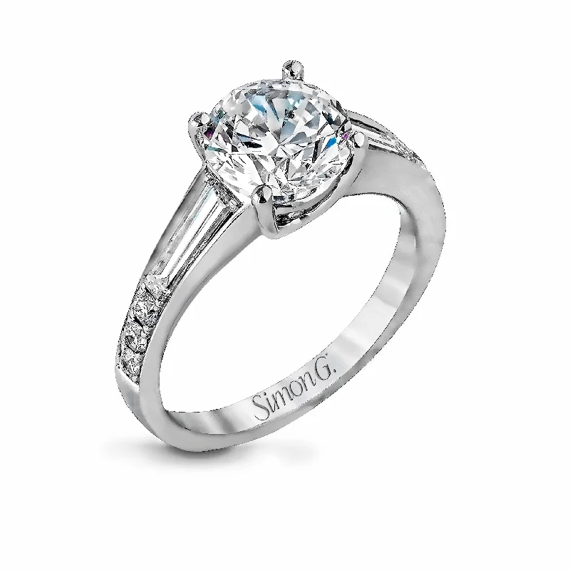 Round-Cut Simon-Set Engagement Ring In 18k Gold With Diamonds