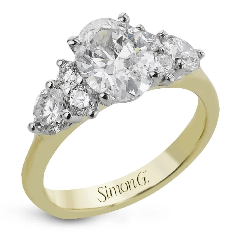 Oval-Cut Three-Stone Engagement Ring In 18k Gold With Diamonds