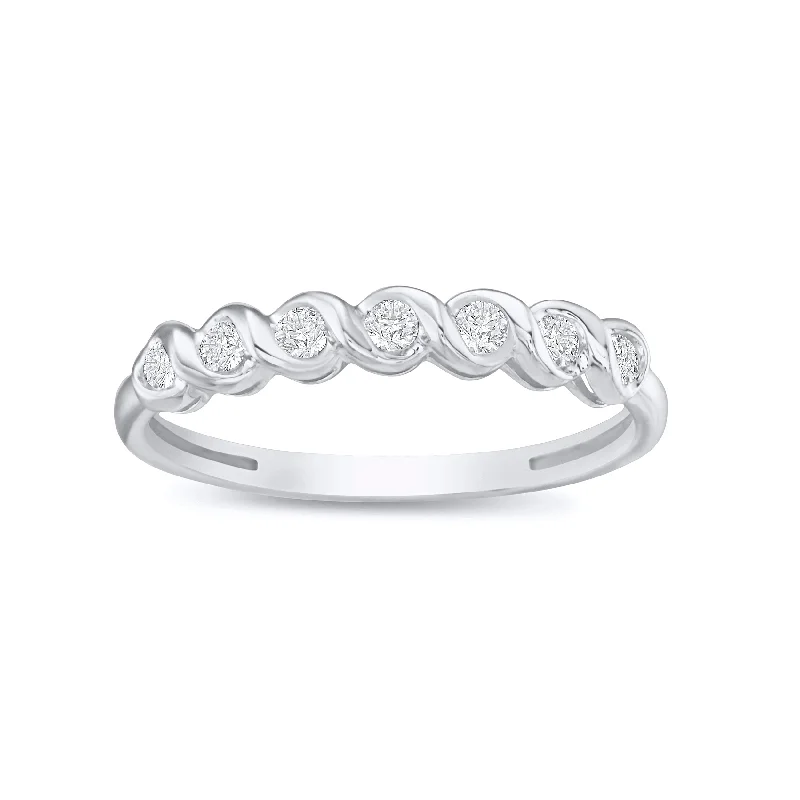 Seven Stone Diamond Twist Band