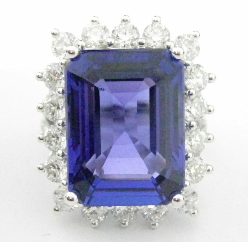 21.94 TCW Fine NATURAL RADIANT CUT TANZANITE DIAMOND RING F-VVS2 18KT WHITE GOLD