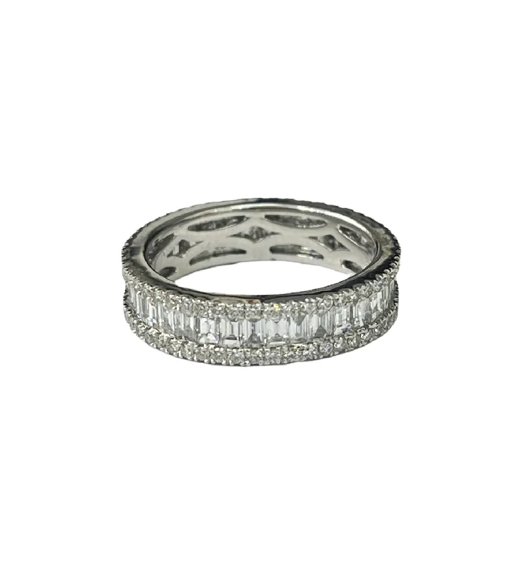 Baguette Eternity Diamond Ring White Gold 18kt Size 6.5