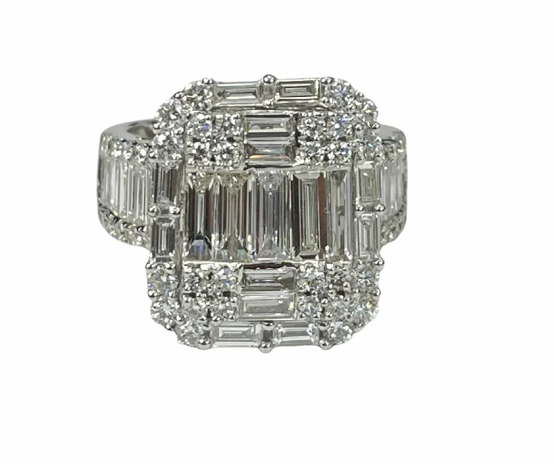 Baguettes and Round Brilliants Huge Cluster Diamond Ring Size 7 White Gold