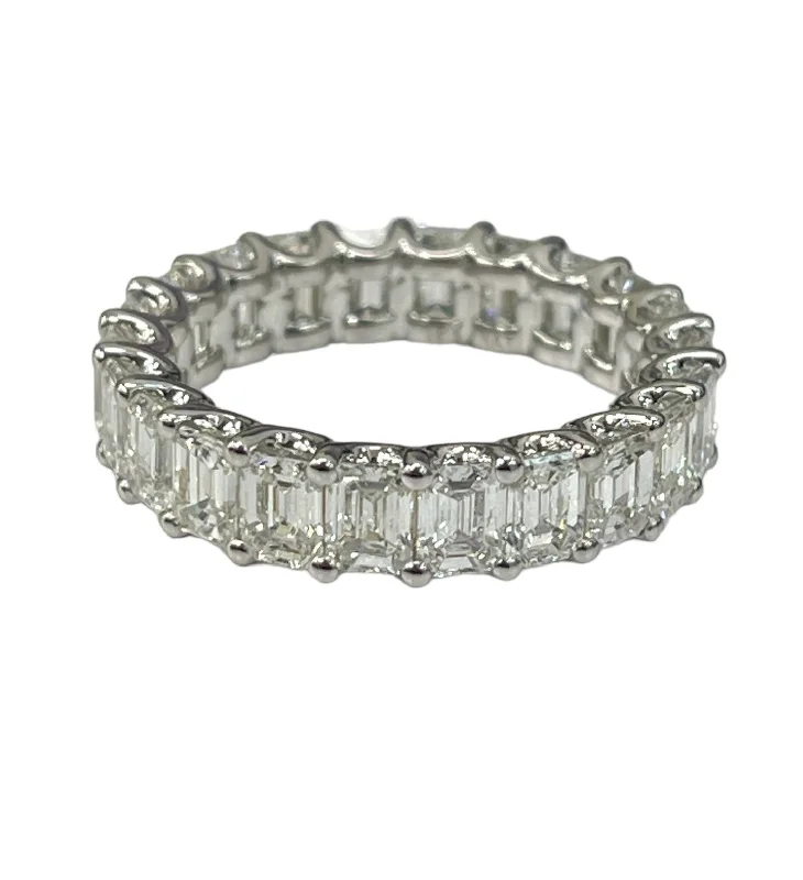 Emerald Cut Eternity Diamond Ring Band White Gold 18kt