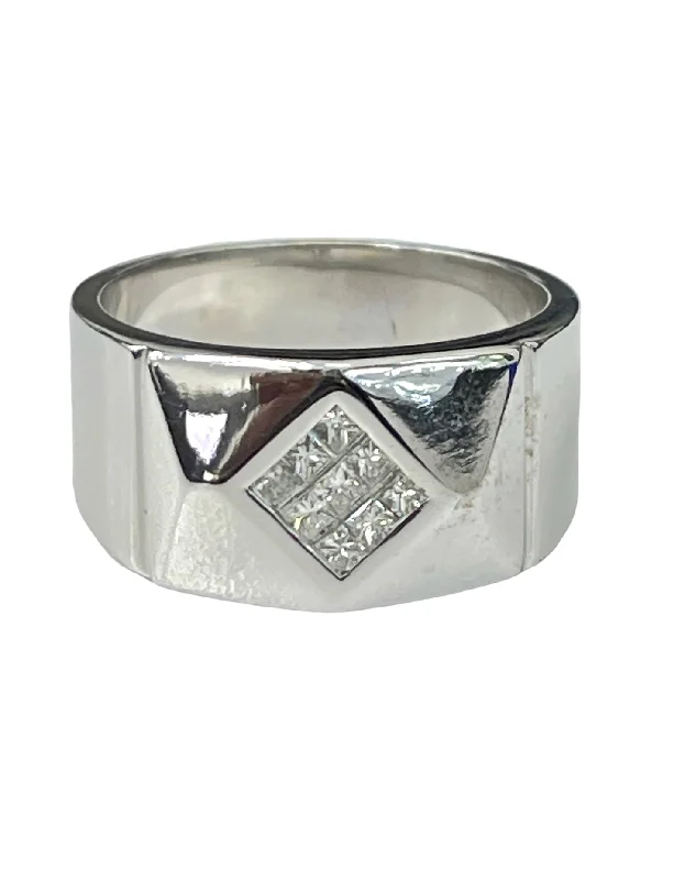 Princess Cut Illusion Diamond Band White Gold 14kt