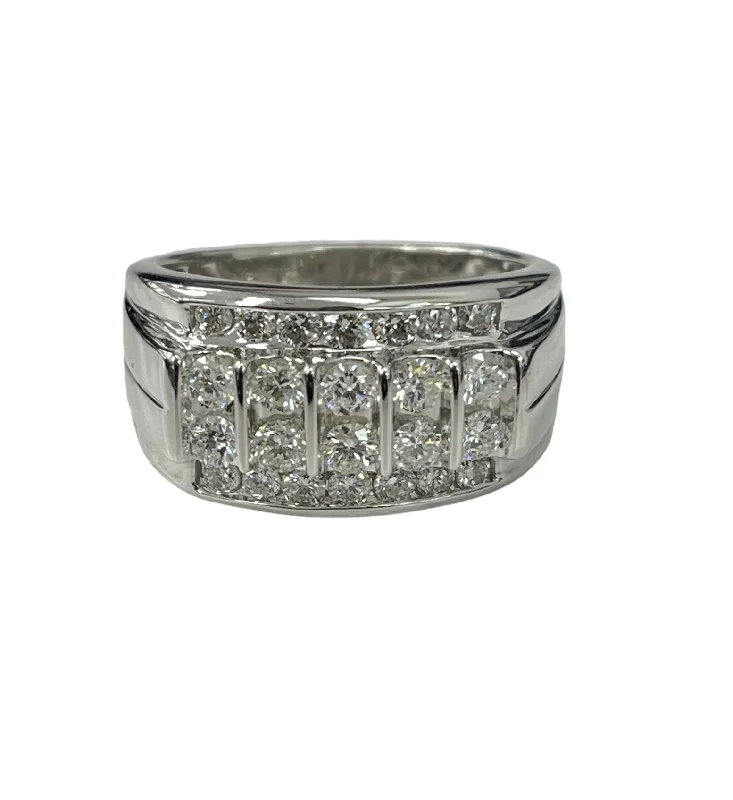 Round Brilliants Four Rows Men's Diamond Ring White Gold 14kt