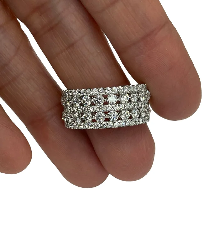 Round Brilliants Rows Diamond Anniversary Ring White Gold 18kt